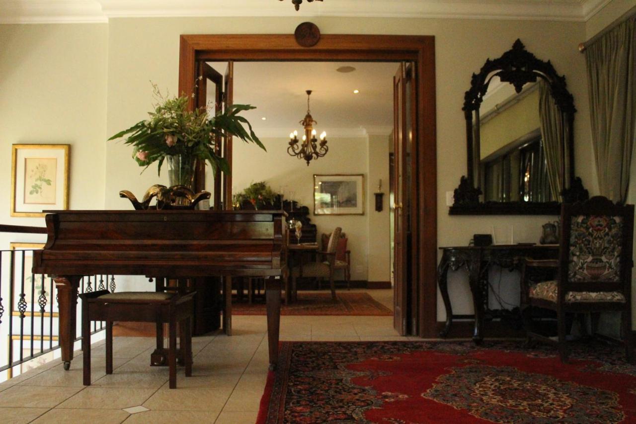 Mountain Rose Guesthouse Louis Trichardt Bagian luar foto