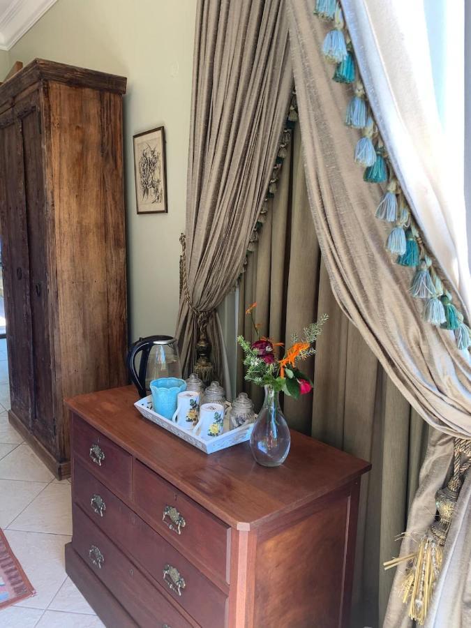 Mountain Rose Guesthouse Louis Trichardt Bagian luar foto