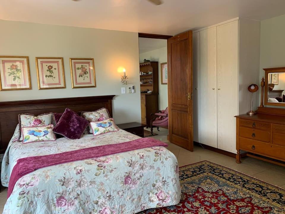 Mountain Rose Guesthouse Louis Trichardt Bagian luar foto