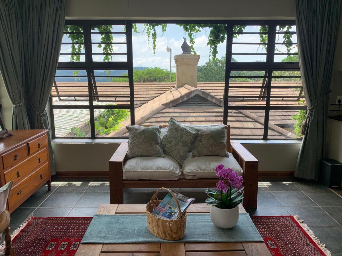 Mountain Rose Guesthouse Louis Trichardt Bagian luar foto