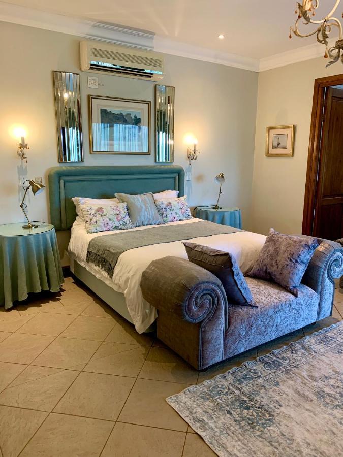 Mountain Rose Guesthouse Louis Trichardt Bagian luar foto