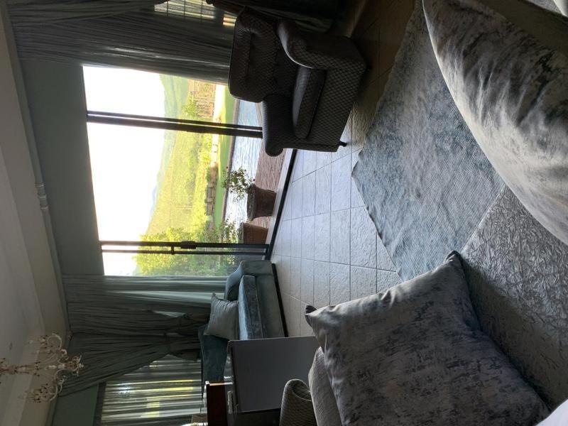 Mountain Rose Guesthouse Louis Trichardt Bagian luar foto